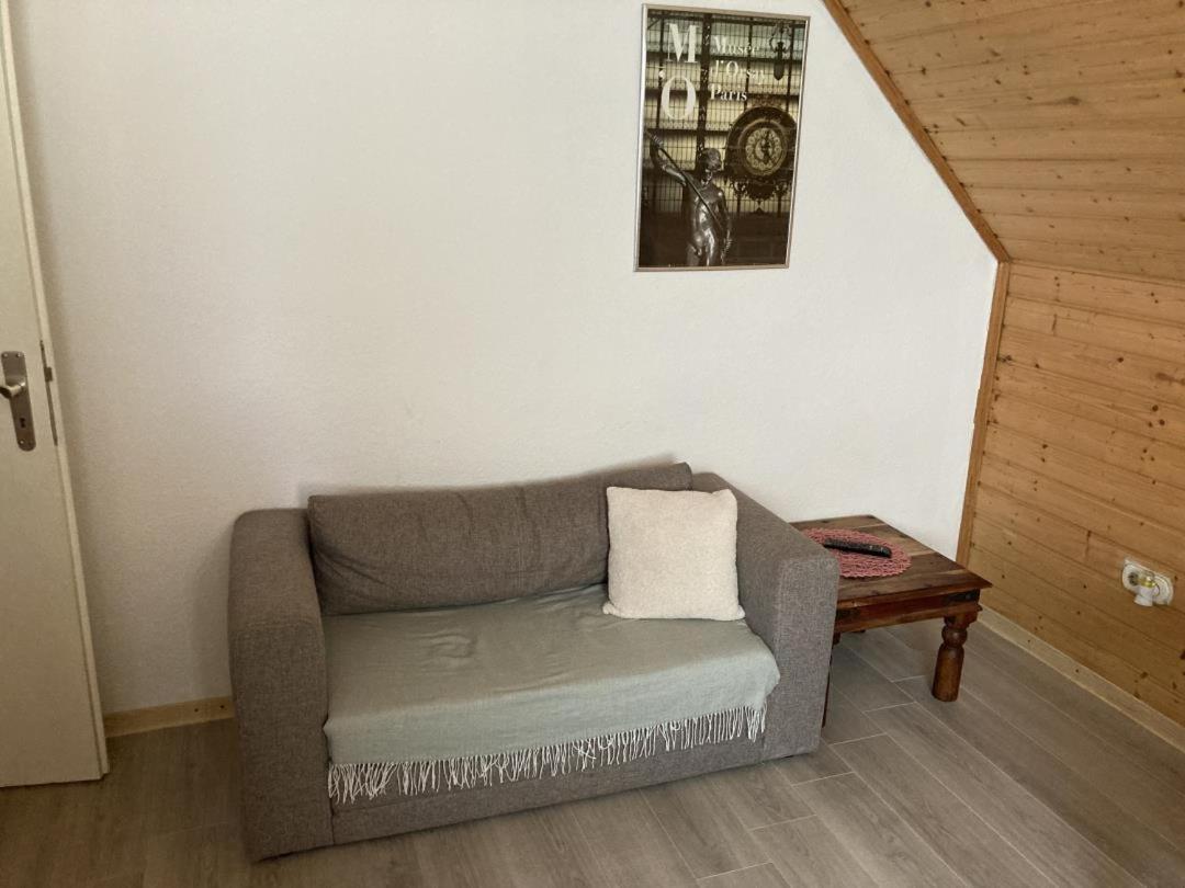 Schicke Ferien- Und Monteurswohnung 53 Qm Philippsburg Dış mekan fotoğraf